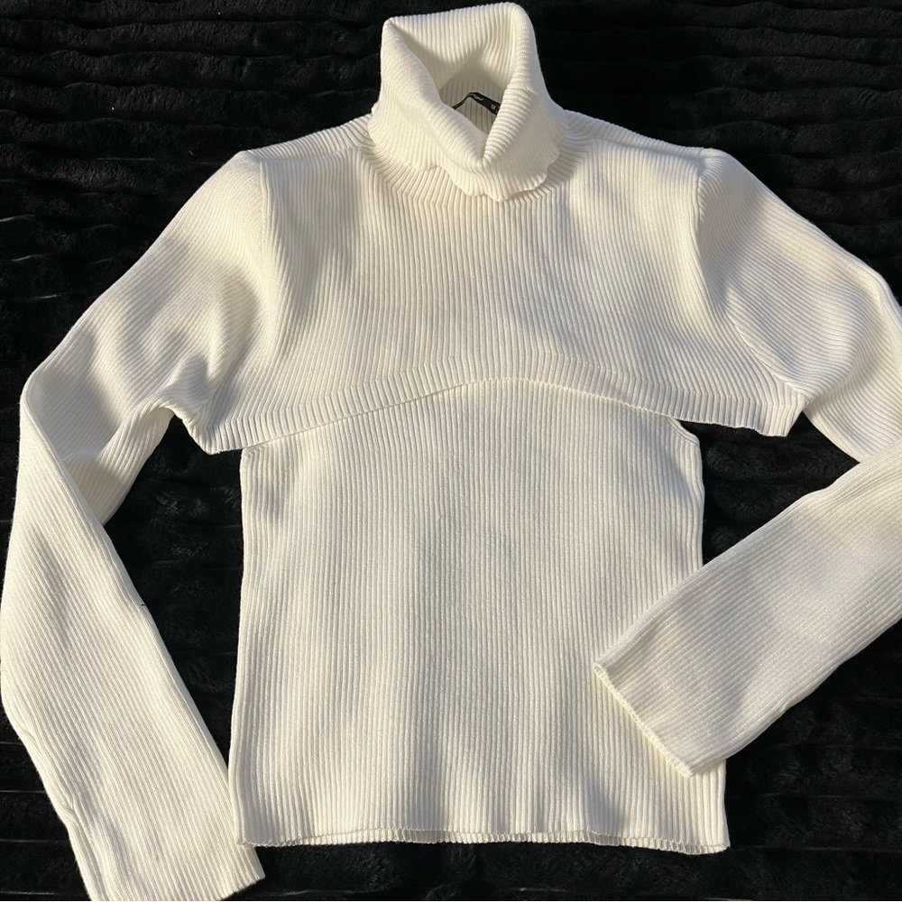 2 pcs White Turtleneck Sweater size 1X junior